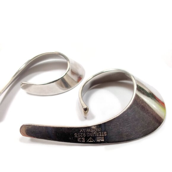 Documented TONE VIGELAND Norwegian Sterling Silver Iconic Sling Slynge Earrings - Picture 5 of 9